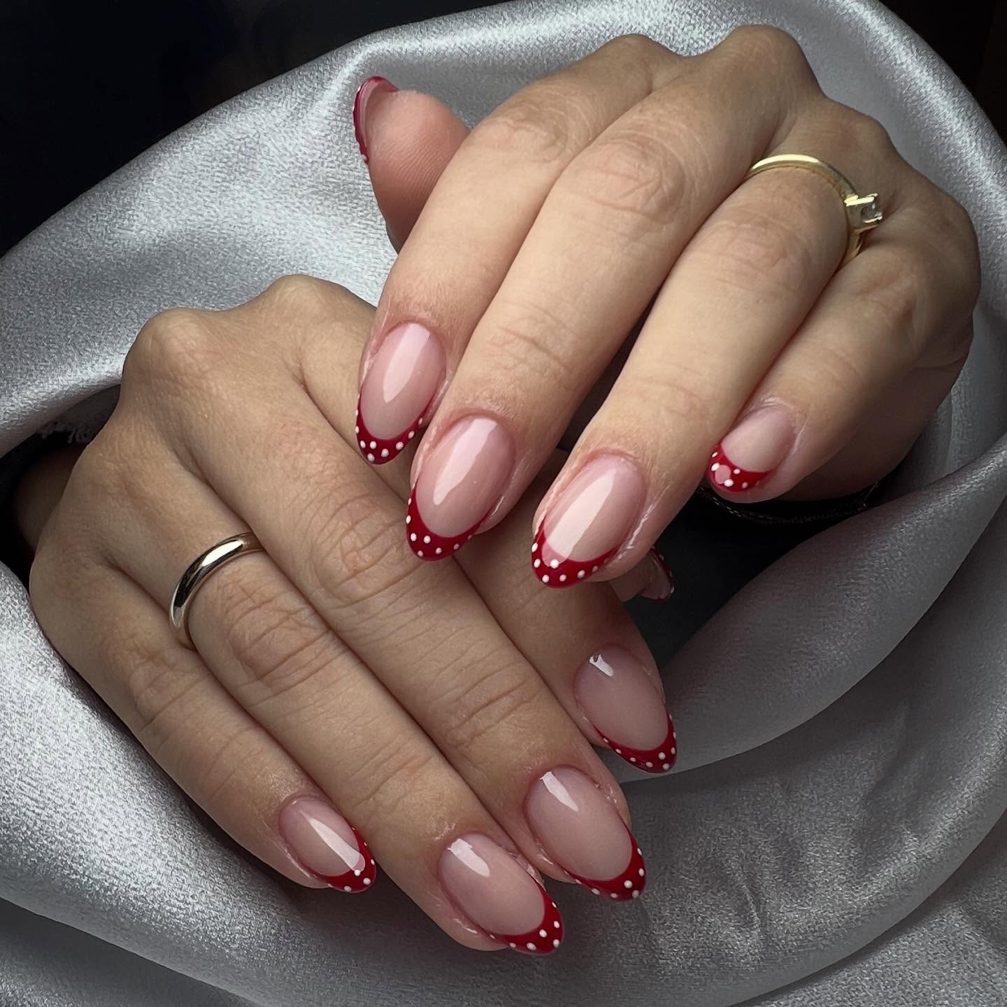 Trabalho de Esmaltação em Gel realizado por Renata Mocelin — foto 3